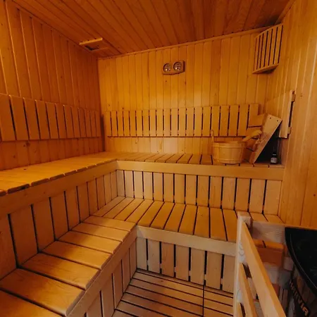Guest house Pensiunea Mirabilandia