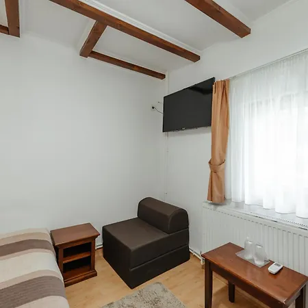 Guest house Pensiunea Mirabilandia 3*