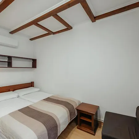 Guest house Pensiunea Mirabilandia
