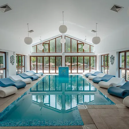 Pensiunea Mirabilandia Guest house 3*