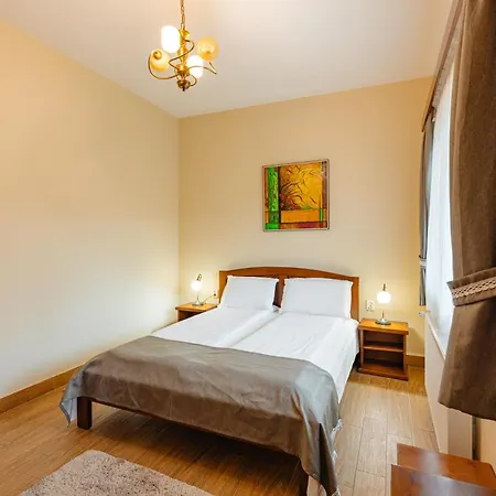 Pensiunea Mirabilandia Guest house 3*